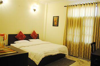 Fabexpress Rajdeep Palace 3* New Delhi